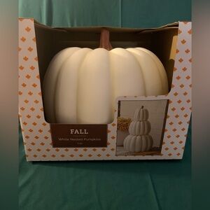 NIB White Nested Pumpkins Fall Decore